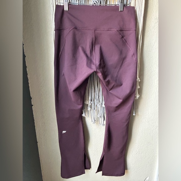 Fabletics Powerhold Split Flare Leggings in Size Medium Short - Picture 2 of 8